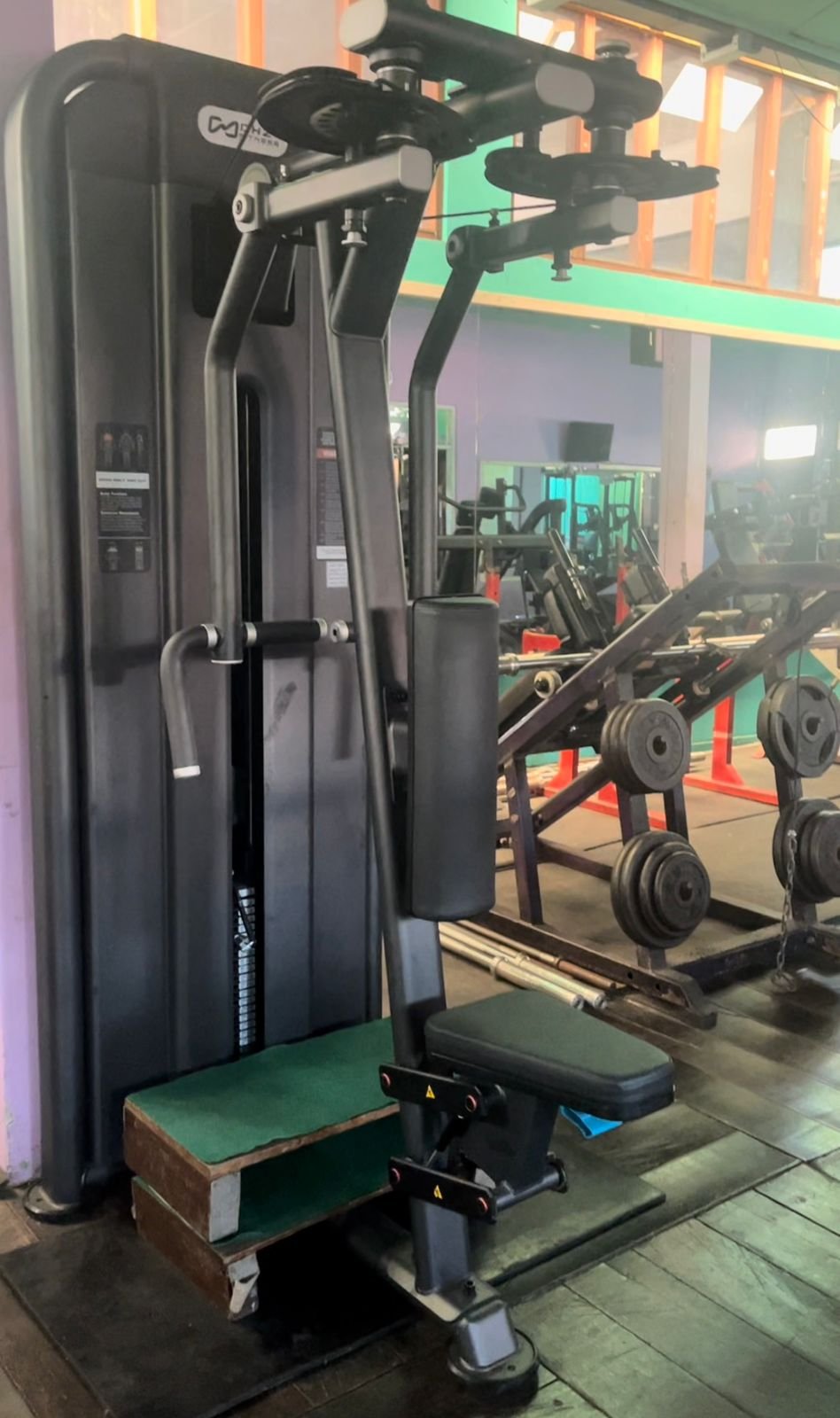 Pec Deck Fly / Butterfly Machine